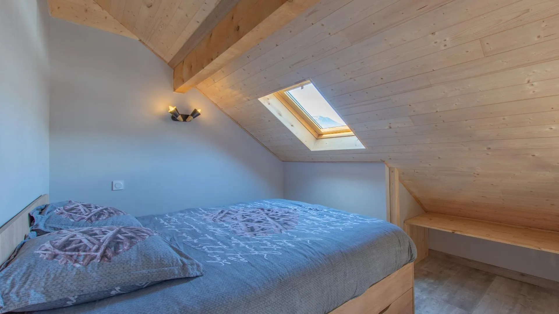 Apartment Type F1 To Sainte-Helene-sur-Isere